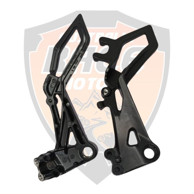 Holder Step Set RC 125 RC 200 RC 390