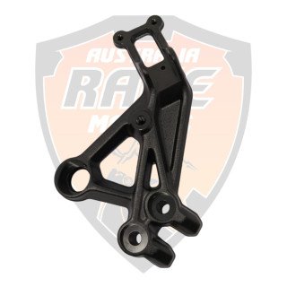 Step Holder Front LH Duke 200 Duke 250 Duke 390