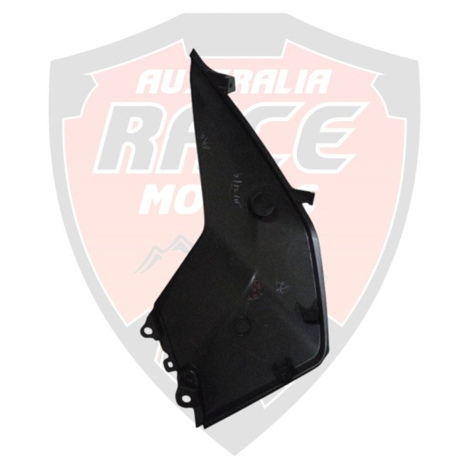 Side Cover Satin Black RH Duke